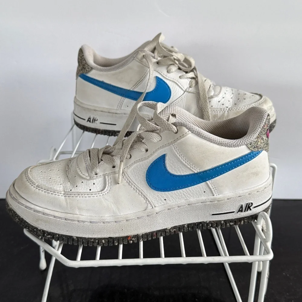 RARE Nike Air Force 1 LV8 Kids 4.5Y Girls Sneakers White & Blue AF1